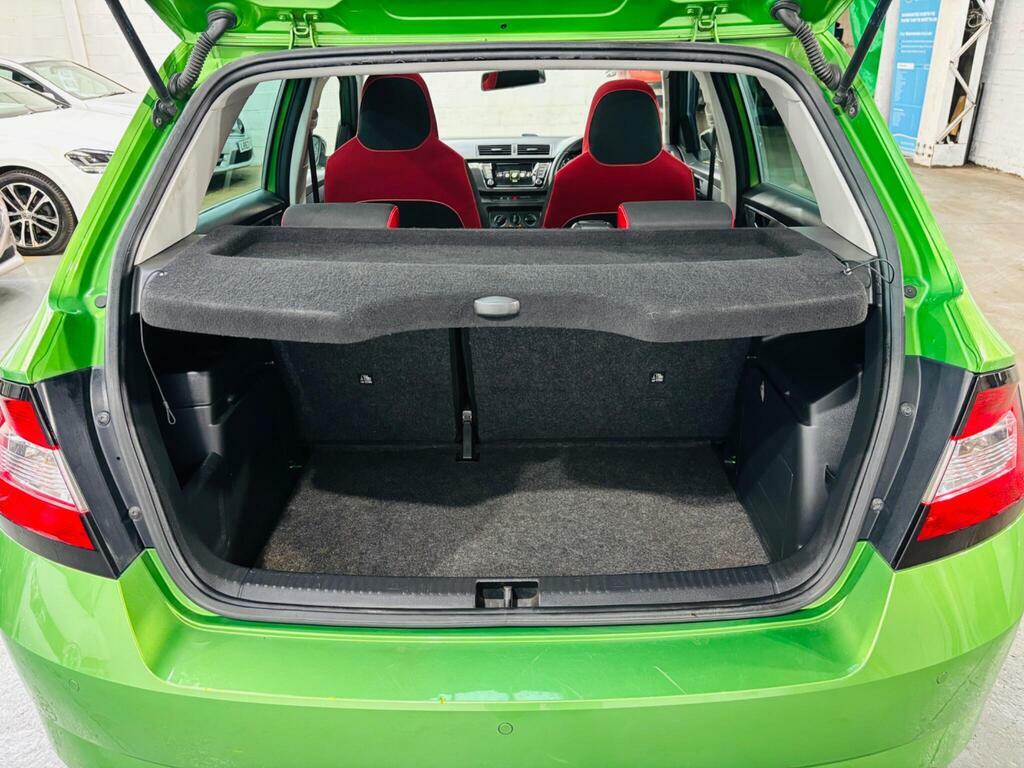 Skoda Fabia 1.2 Se Tsi 89 Bhp White #25