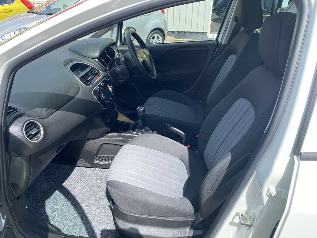 Fiat Punto Easy Plus Grey #18