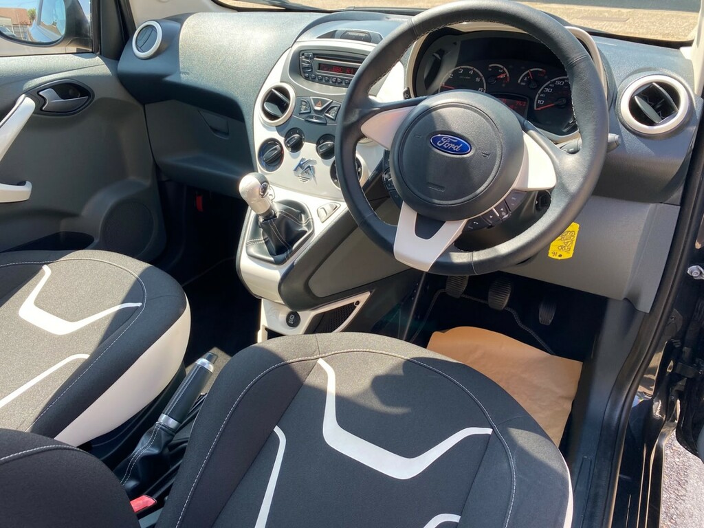 Ford KA Hatchback 1.2 Zetec Black Edition 201665 Black #2