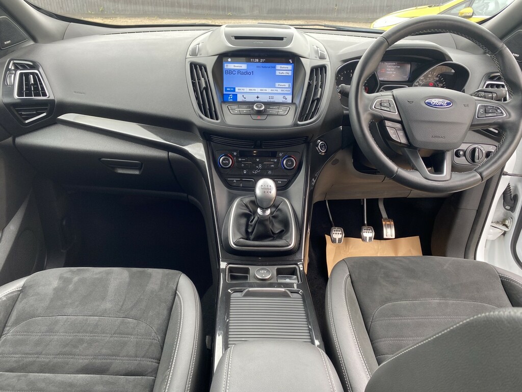 Ford Kuga Suv 2.0 Tdci Ecoblue St-line 201818 AF18POH White #2
