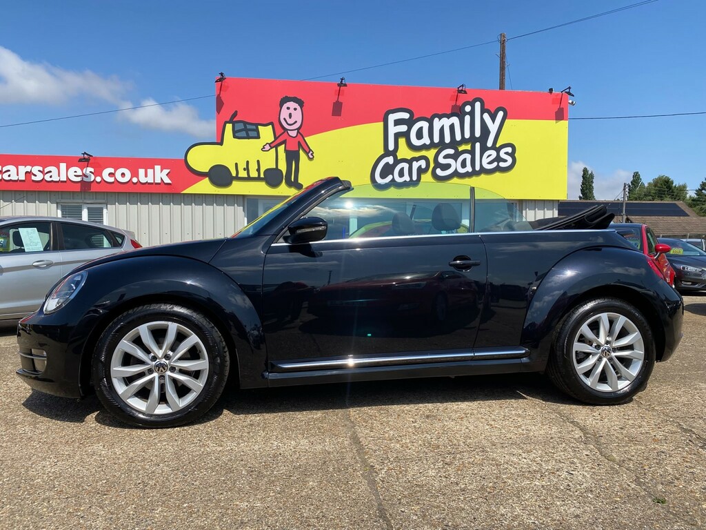 Volkswagen Beetle 1.6 Tdi Bluemotion Tech Design Black #3