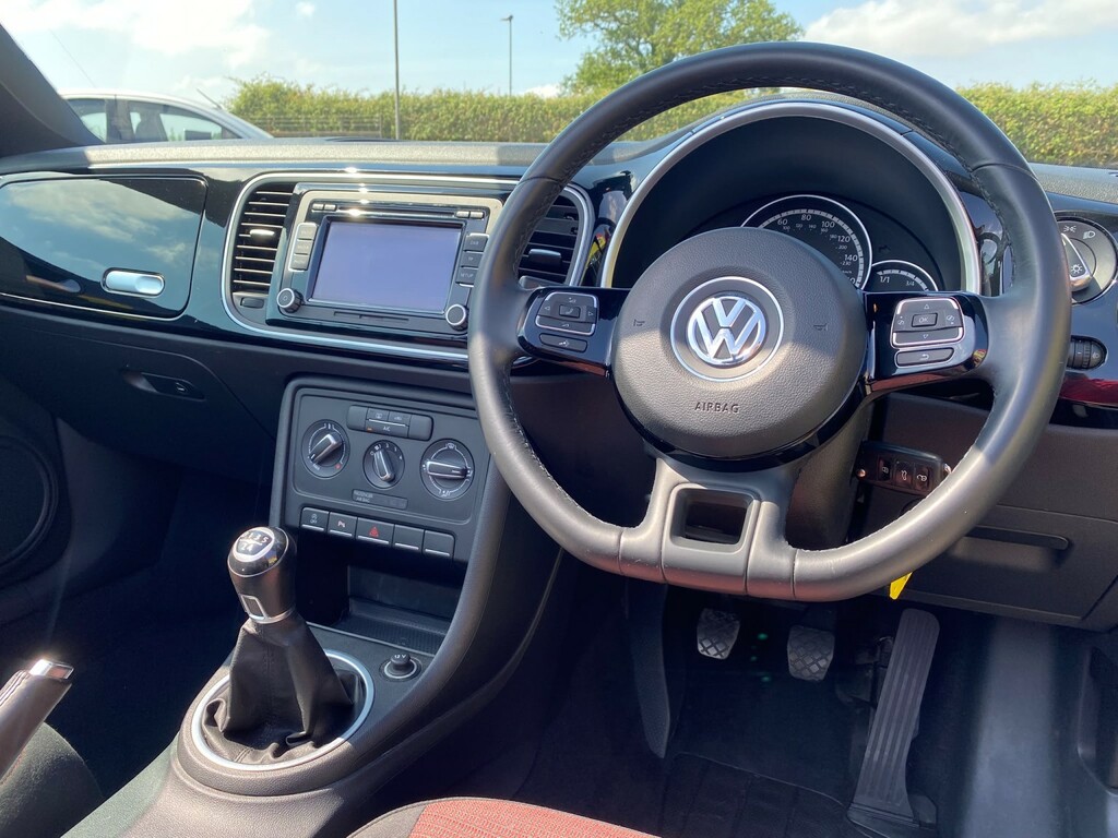 Volkswagen Beetle Hatchback Black #14