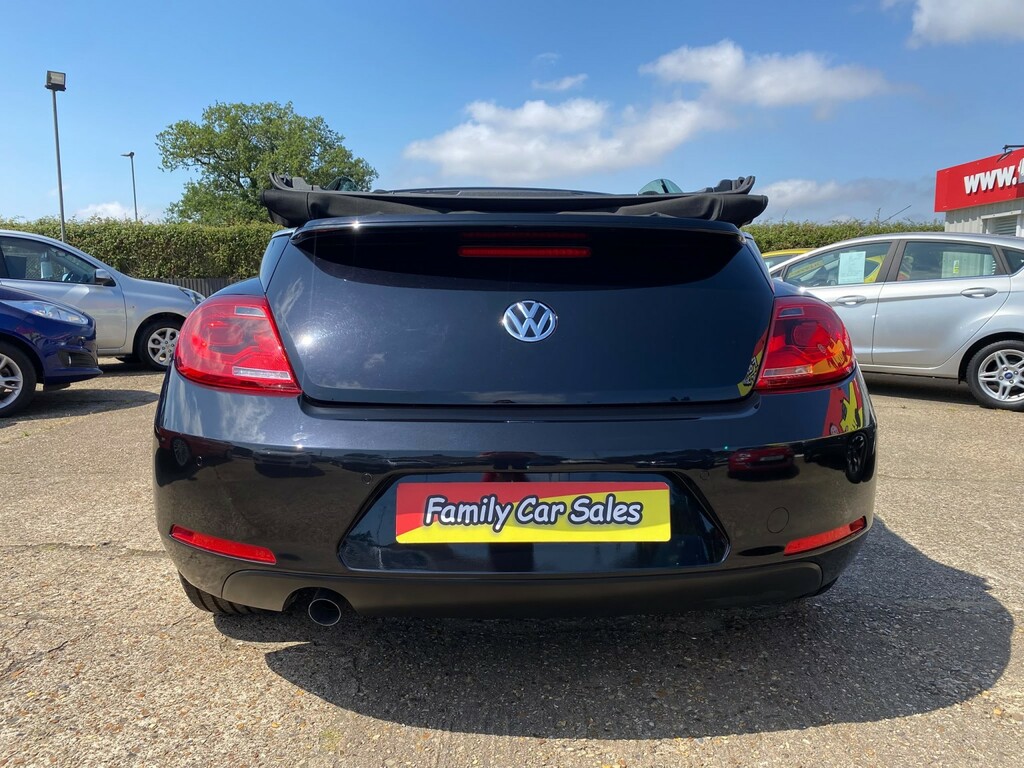 Volkswagen Beetle Hatchback Black #9