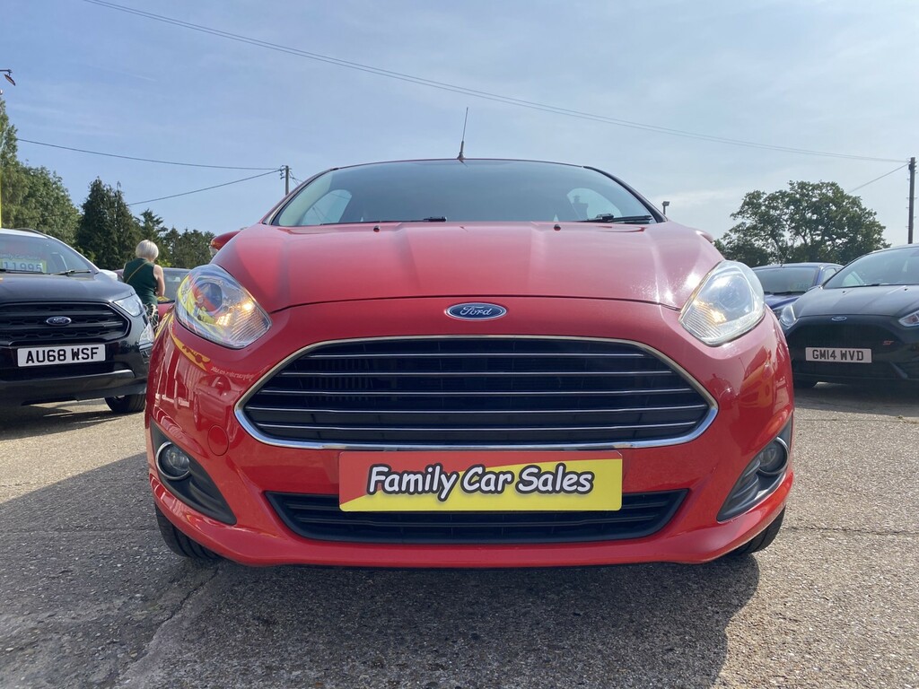 Ford Fiesta 1.0 T Ecoboost Zetec Red #4