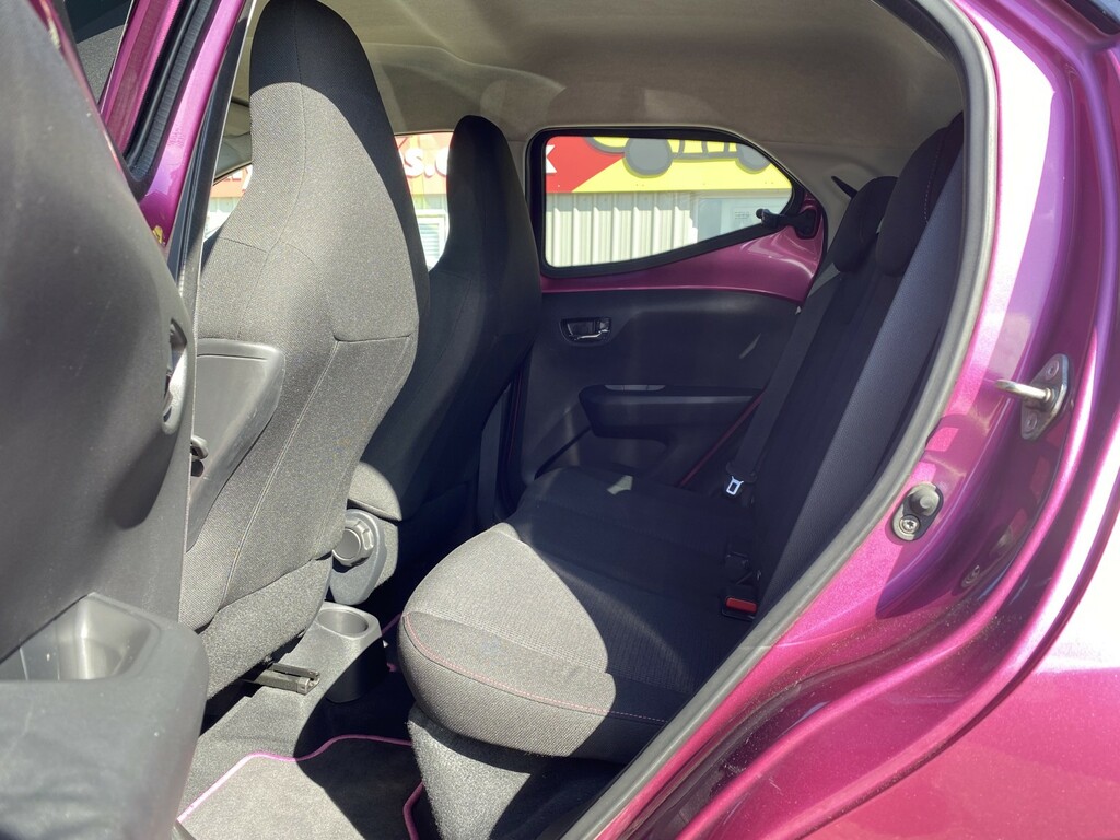 Toyota Aygo   #17