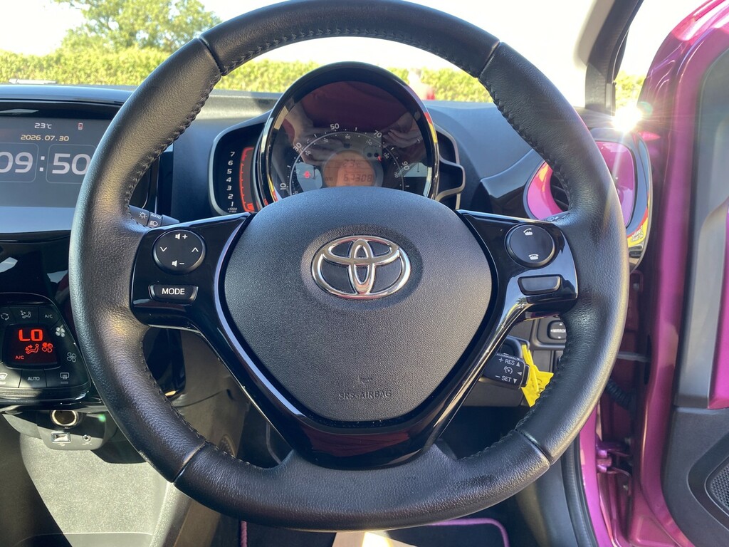Toyota Aygo   #28