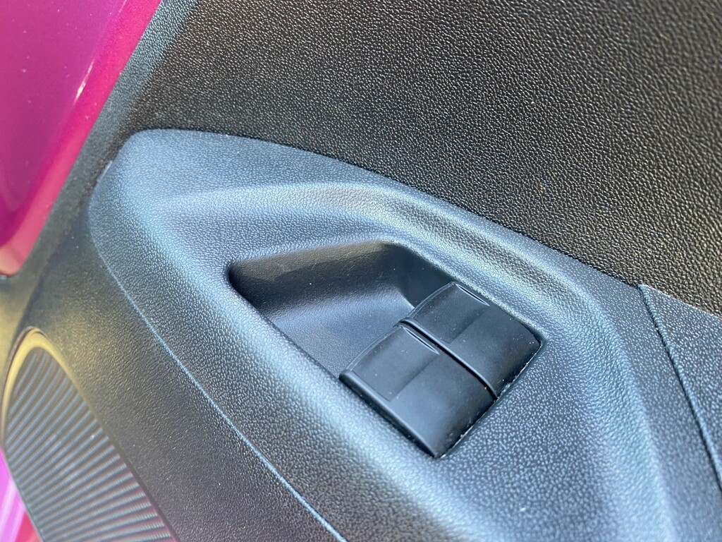 Toyota Aygo   #25
