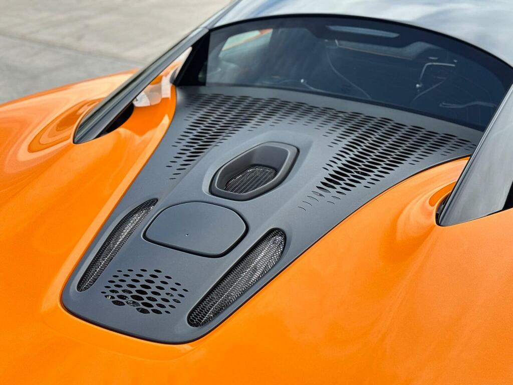 McLaren Artura Electric Blue #25