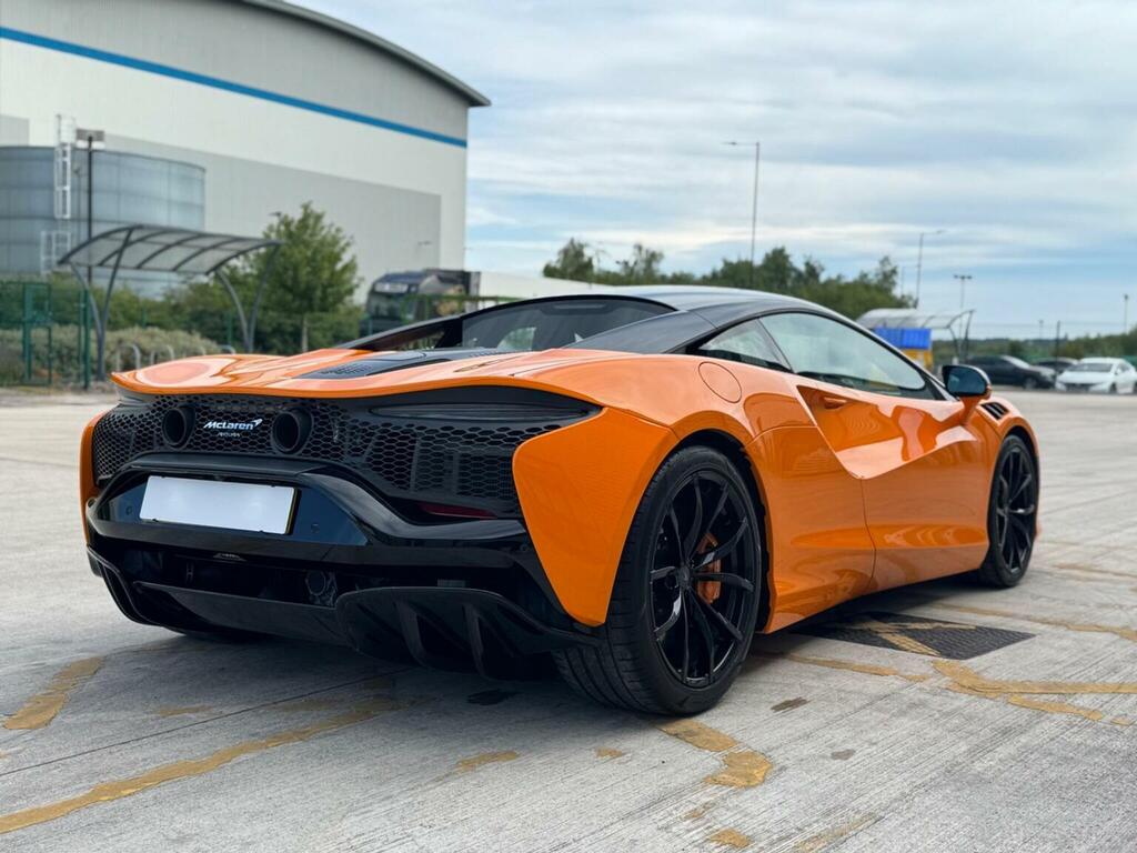 McLaren Artura Electric Blue #19