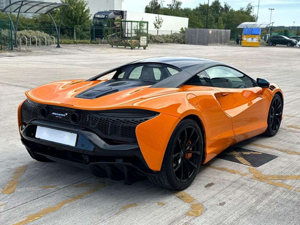 McLaren Artura Electric Blue #20