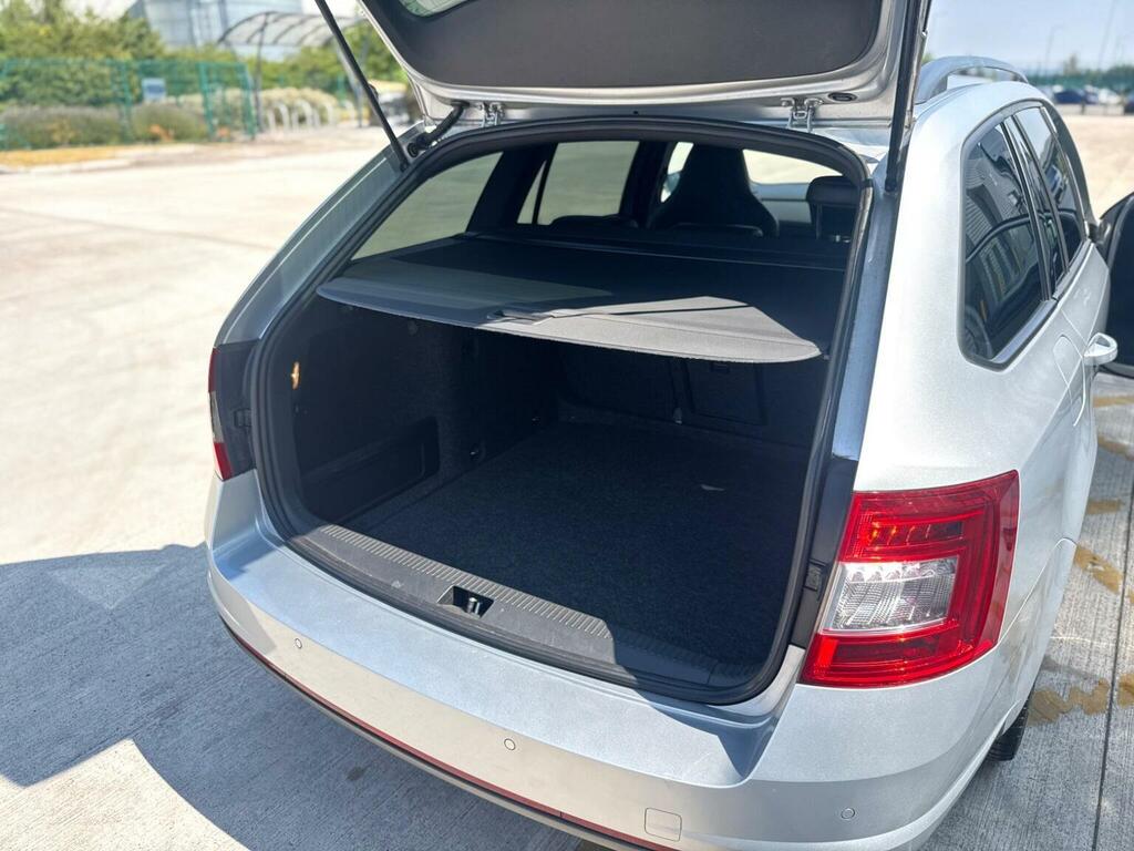 Skoda Octavia Elegance Beige #37