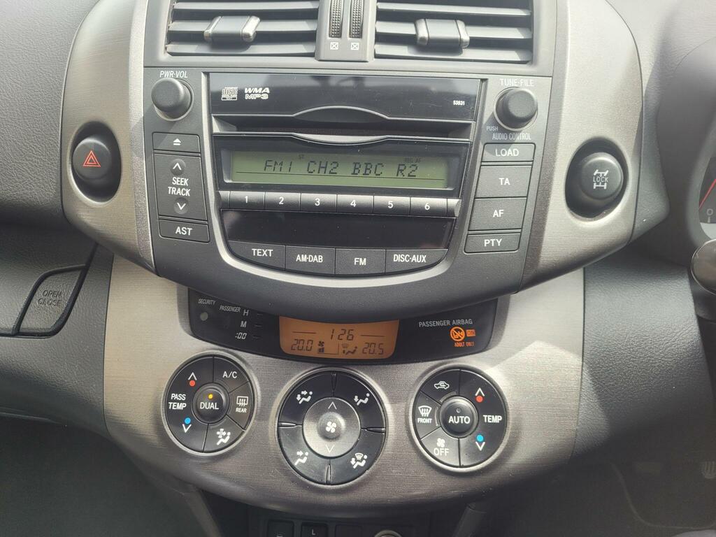 Toyota Rav 4 2.2 D-cat Sr 4Wd Euro 5 Grey #26