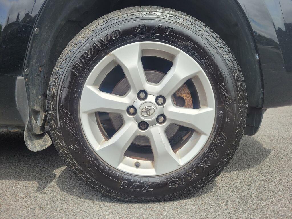 Toyota Rav 4 2.2 D-cat Sr 4Wd Euro 5 Grey #37