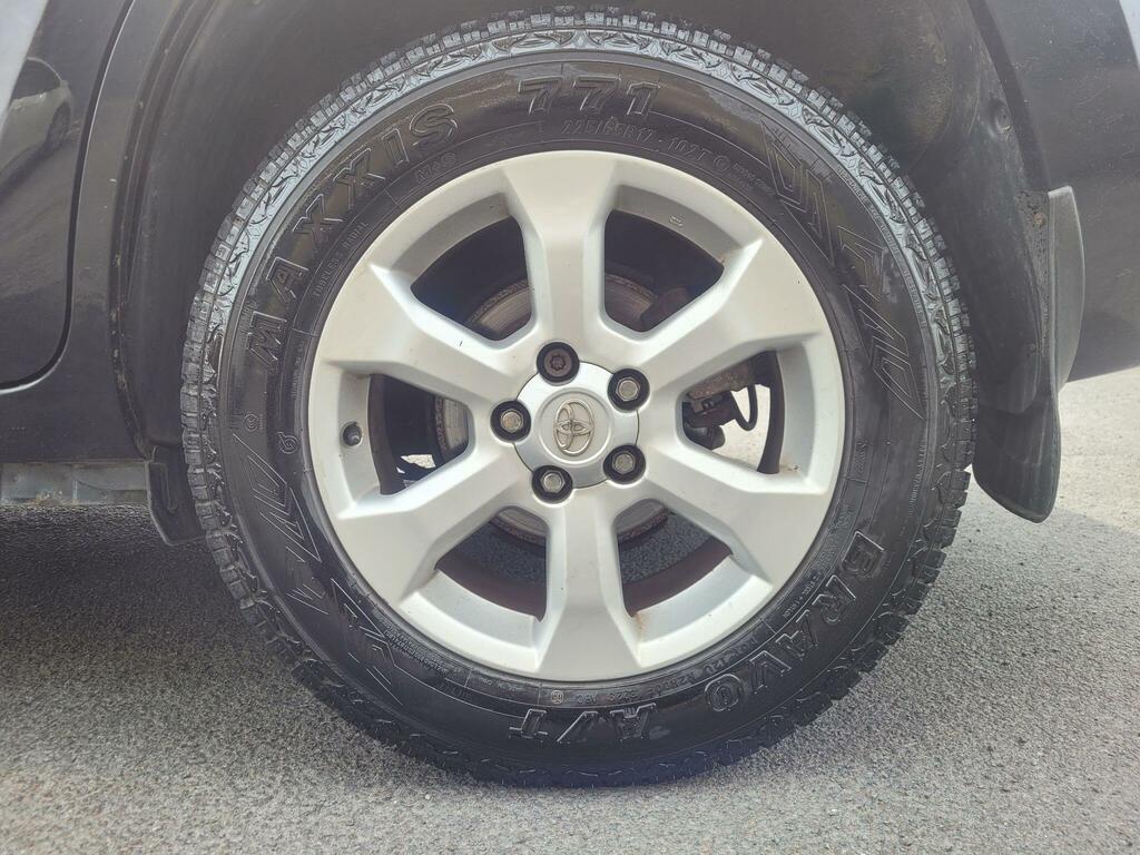 Toyota Rav 4 2.2 D-cat Sr 4Wd Euro 5 Grey #39