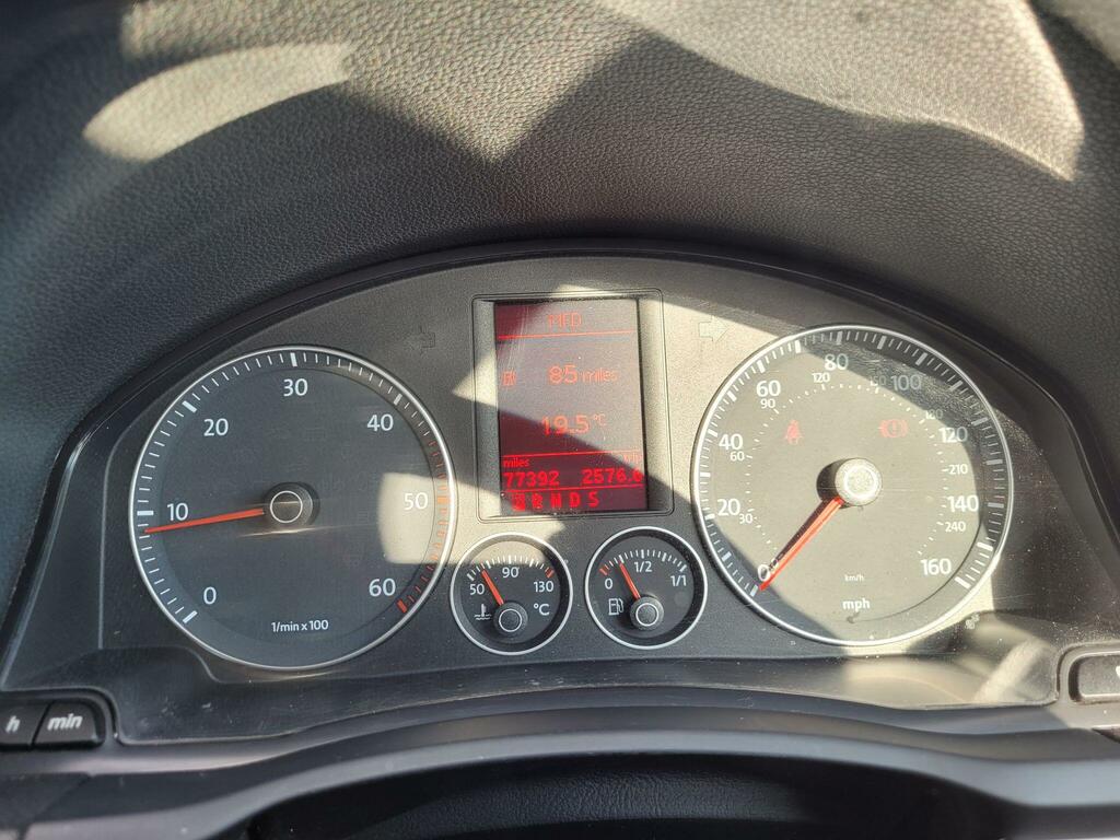 Volkswagen Golf Hatchback Silver #25