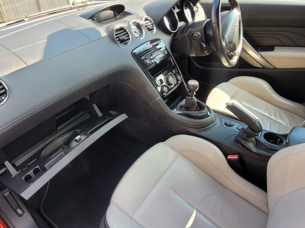 Peugeot RCZ White #16