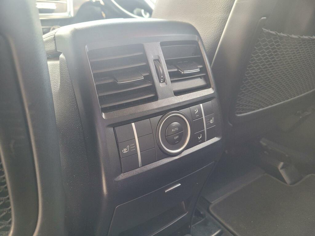Mercedes-Benz M Class Sport Black #38