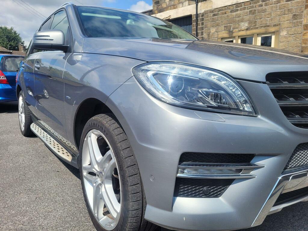 Mercedes-Benz M Class Sport Black #9