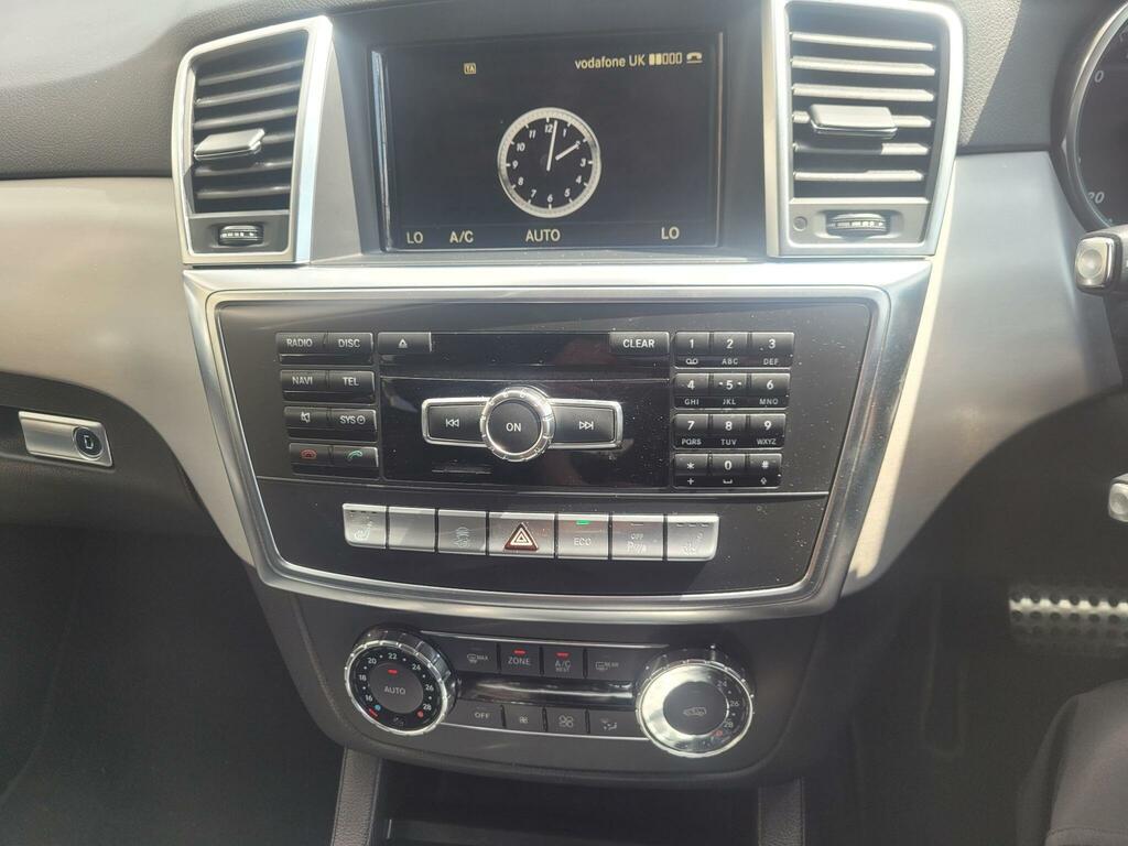 Mercedes-Benz M Class Sport Black #34