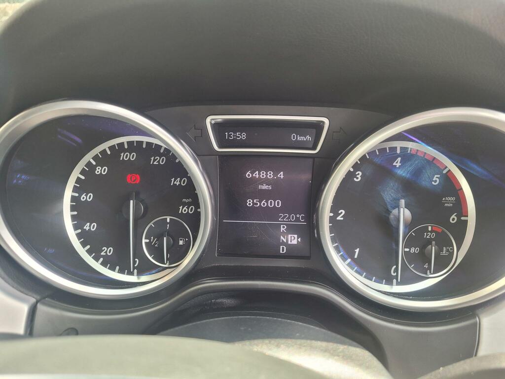 Mercedes-Benz M Class Sport Black #30