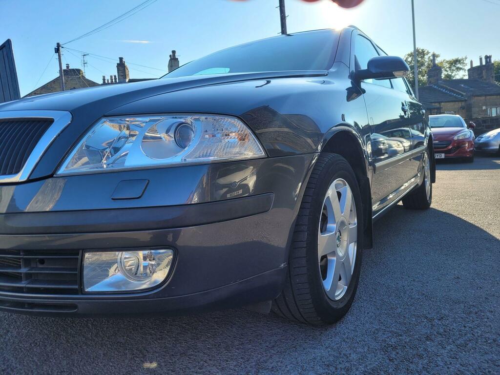Skoda Octavia 1.9 Tdi Ambiente Euro 4 Black #10