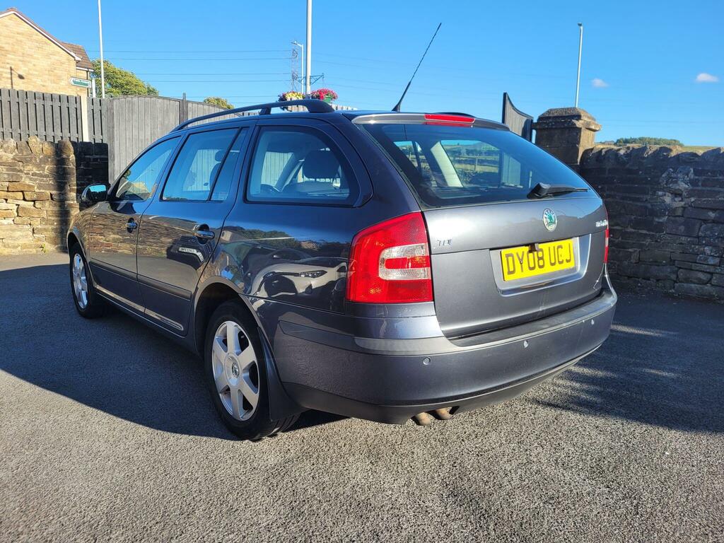 Skoda Octavia Elegance Grey #4