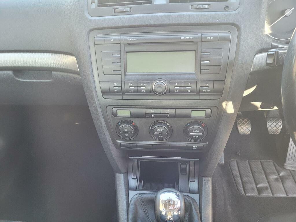 Skoda Octavia 1.9 Tdi Ambiente Euro 4 Black #27