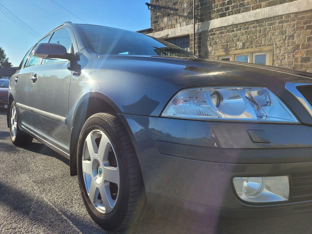 Skoda Octavia 1.9 Tdi Ambiente Euro 4 Black #9