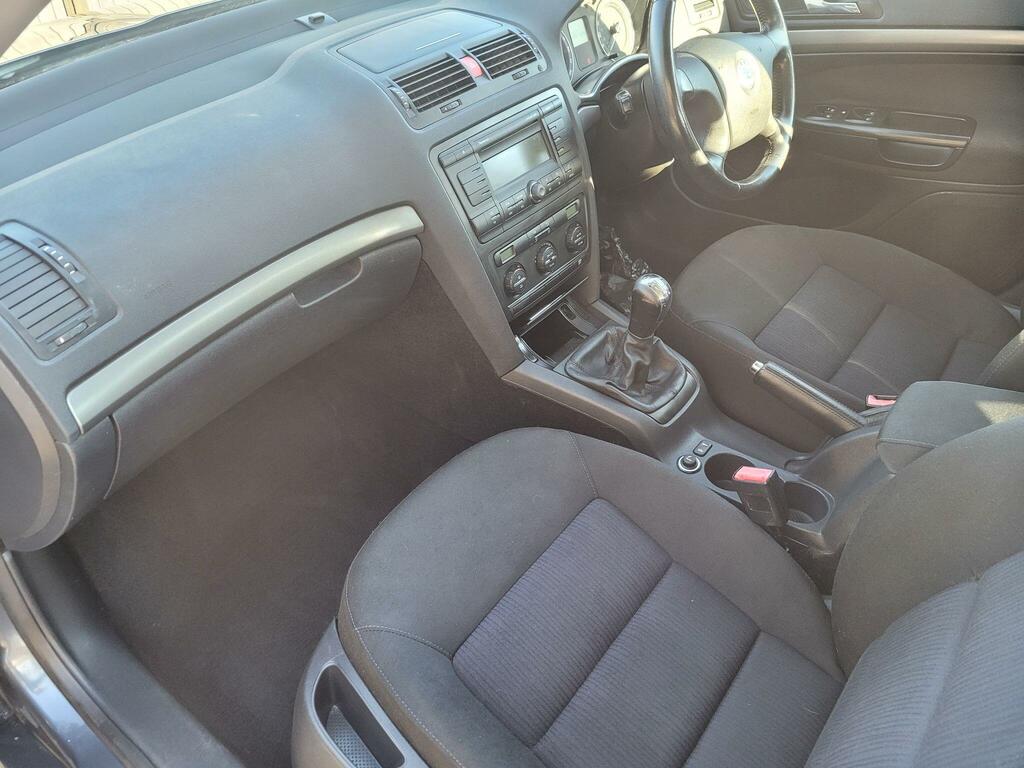 Skoda Octavia 1.9 Tdi Ambiente Euro 4 Black #14