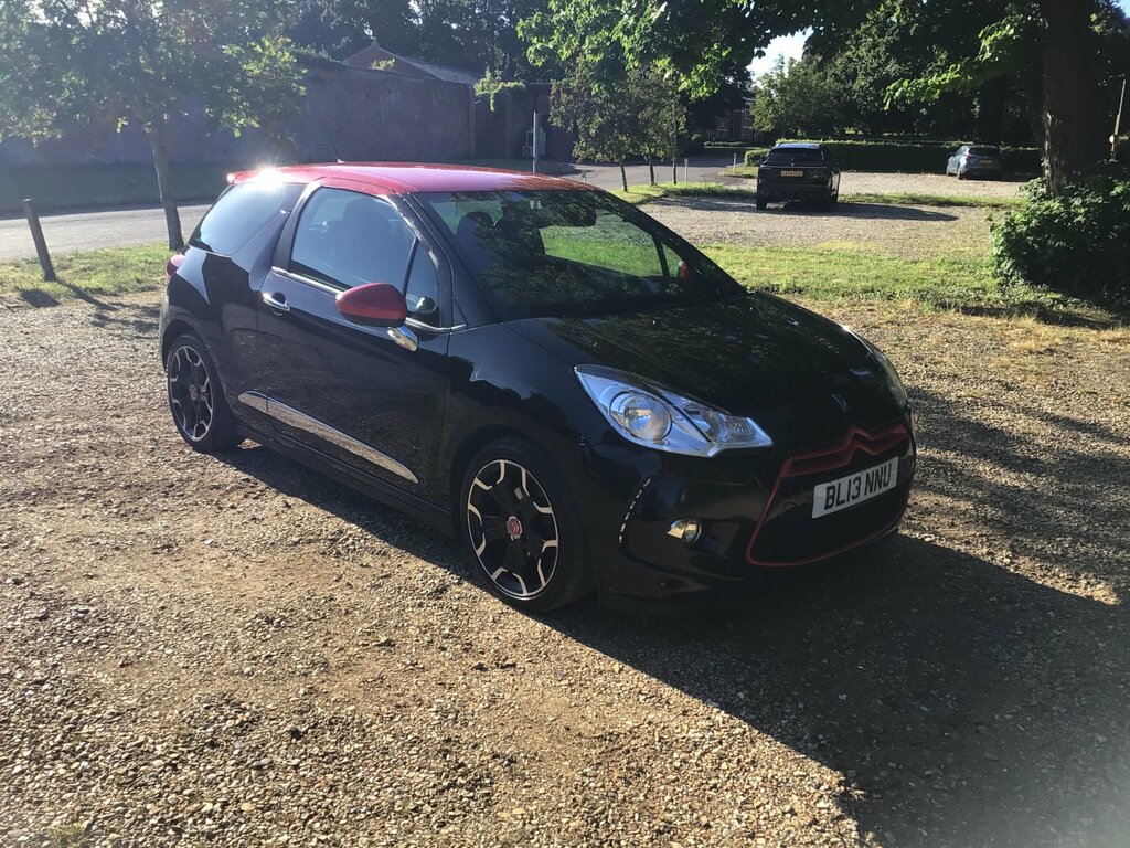 Citroen DS3 1.6 E-hdi Airdream Dsport Red Hatchback Black
