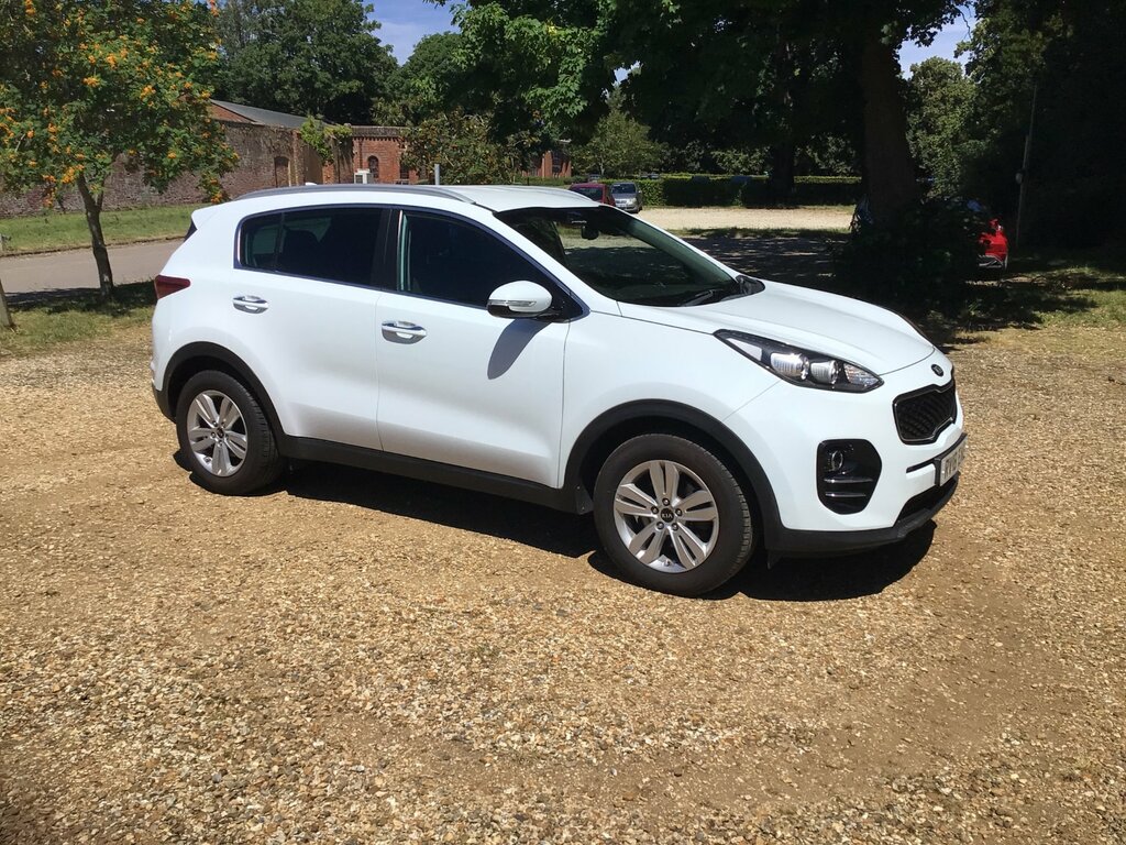 Kia Sportage 1.6 Gdi 2 Suv Euro 6 Ss 130 White #2