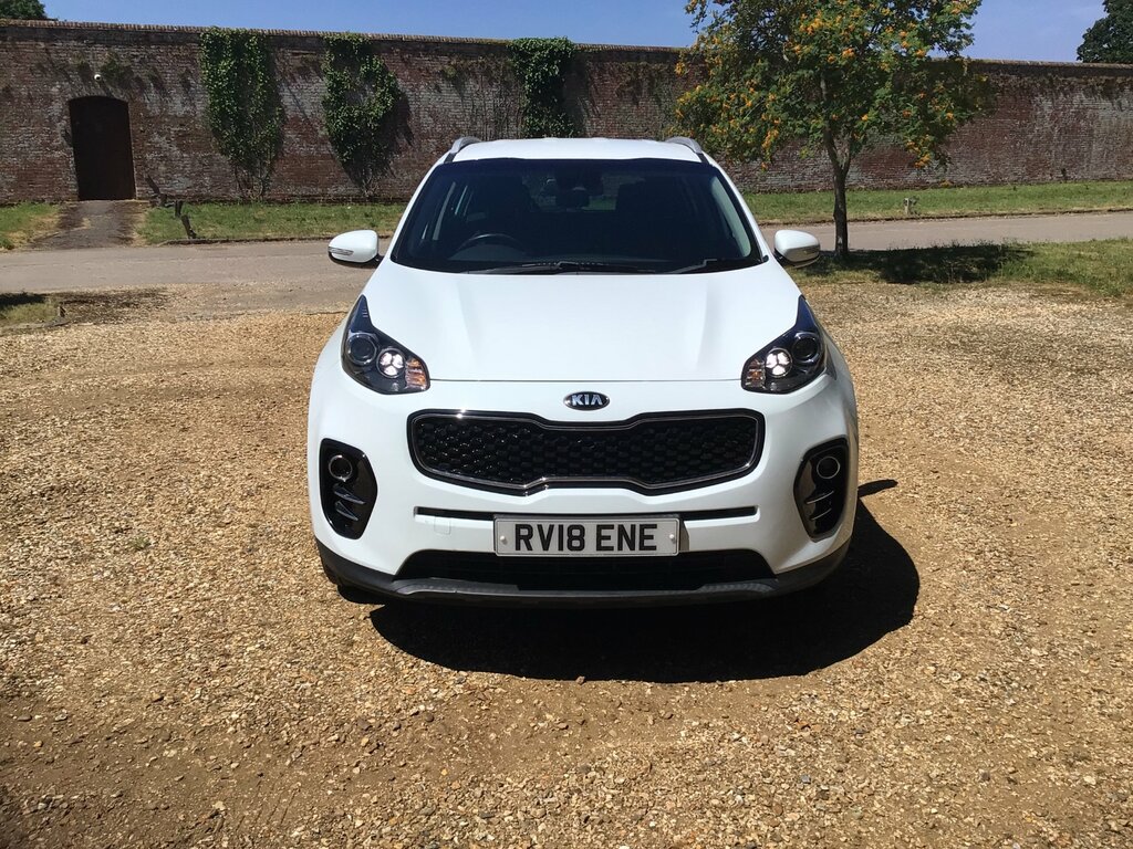 Kia Sportage 1.6 Gdi 2 Suv Euro 6 Ss 130 White #4
