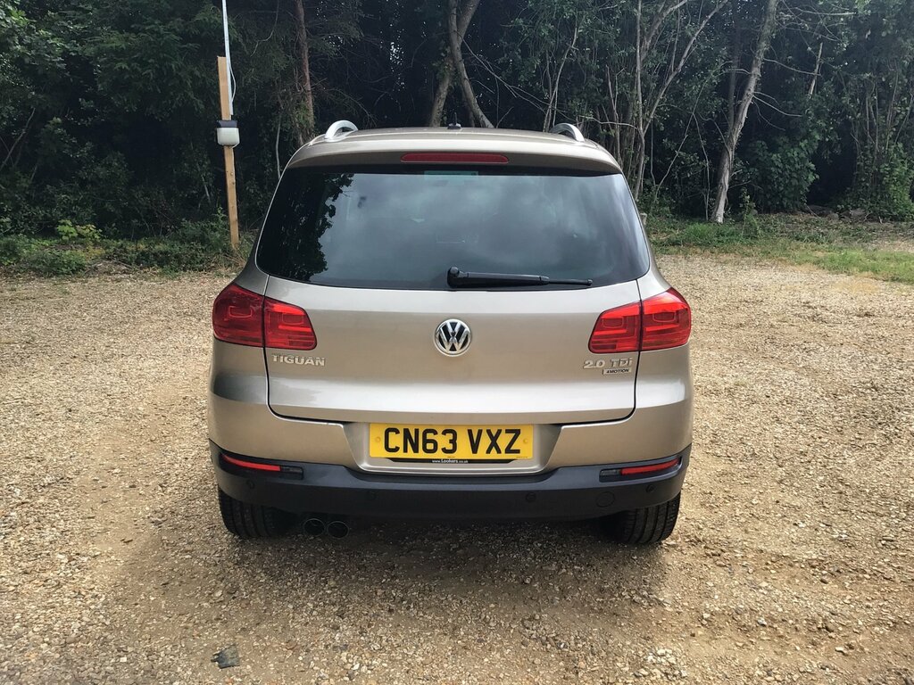 Volkswagen Tiguan 2.0 Tdi Bluemotion Tech Se Suv 2 Silver #8