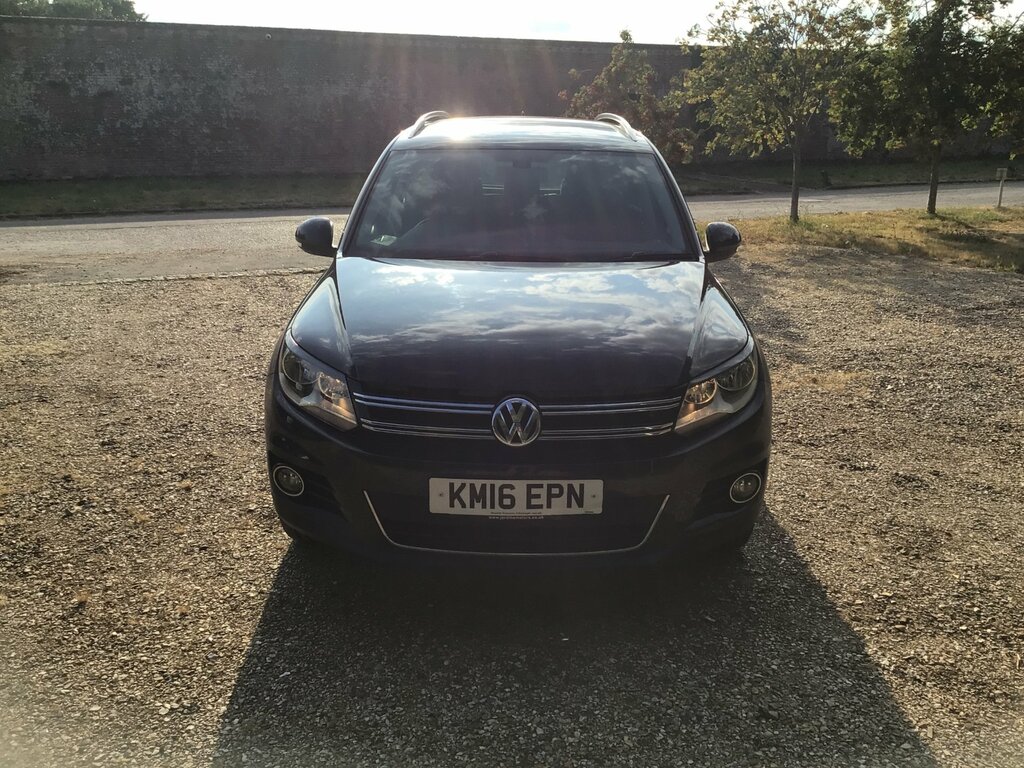 Volkswagen Tiguan 2.0 Tdi Bluemotion Tech Match Edition Suv Dies KM16EPN Grey #4