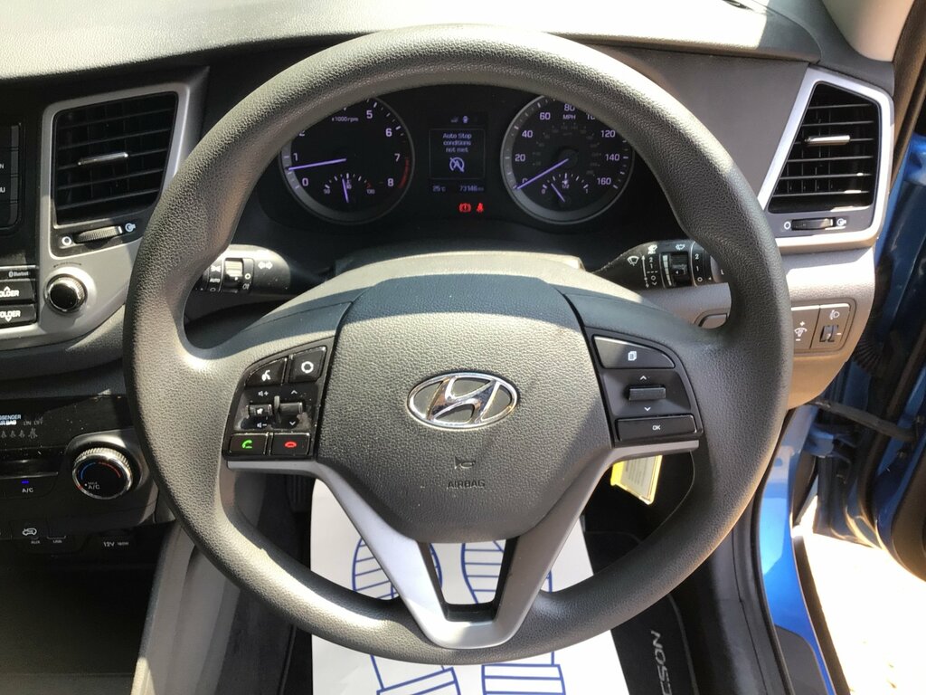 Hyundai Tucson Black #17