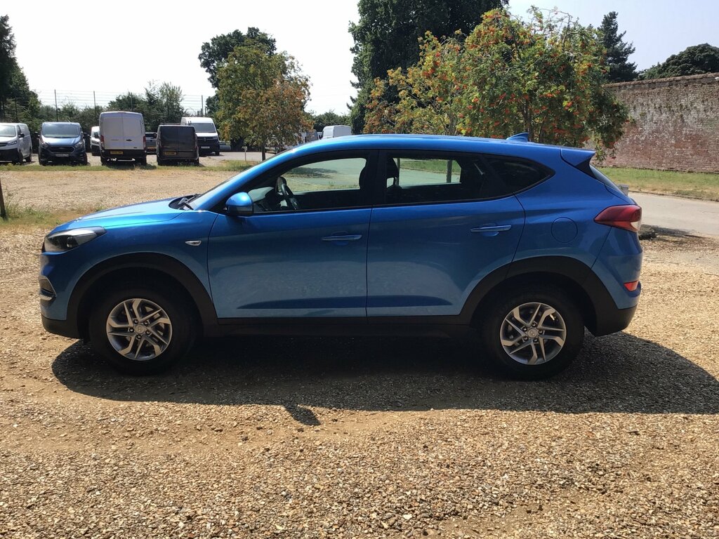 Hyundai Tucson 1.6 Gdi Blue Drive S Suv Euro 6 Blue #6