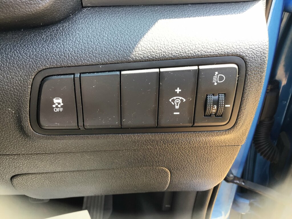 Hyundai Tucson Black #19
