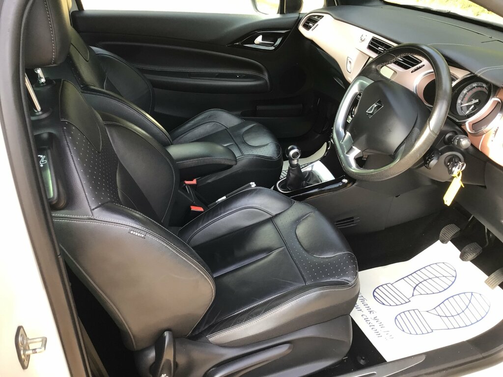 DS DS 3 1.6 Bluehdi Dstyle Hatchback Eur White #12