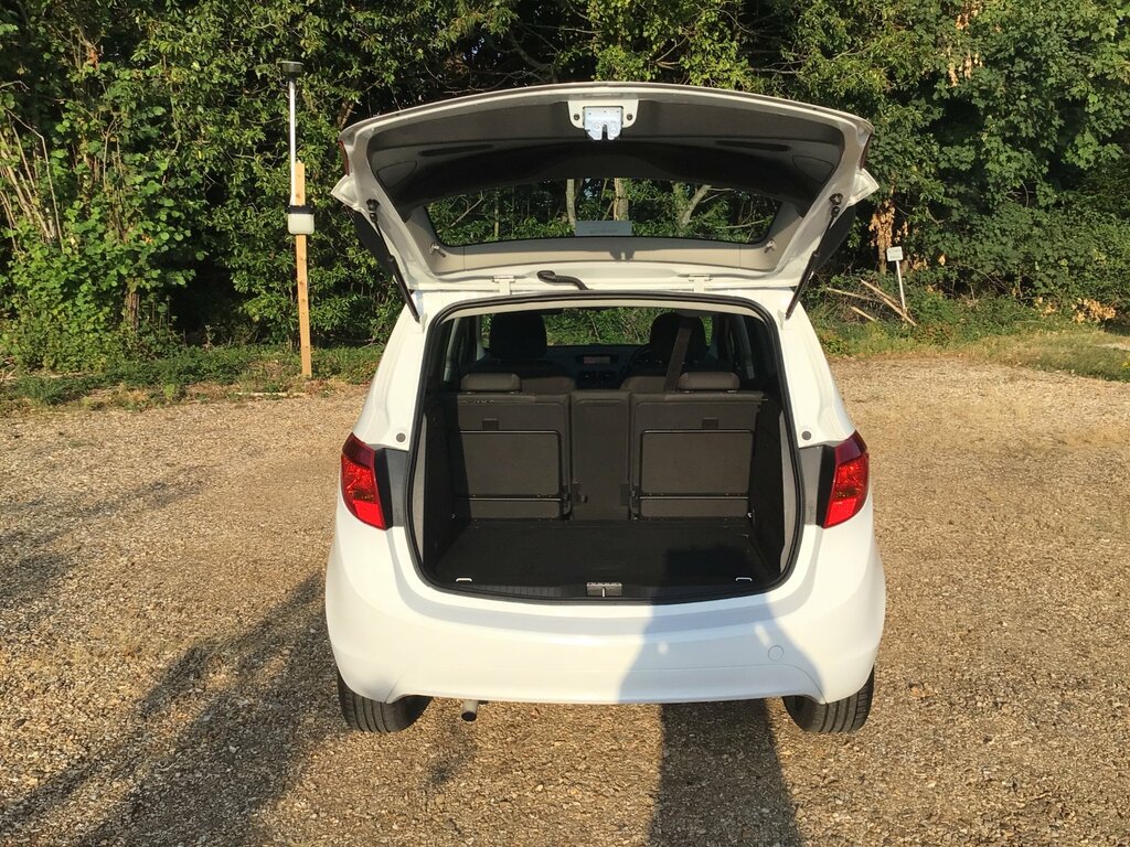 Vauxhall Meriva 1.4L Tech Line 99 Bhp Grey #9