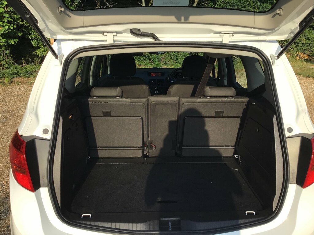 Vauxhall Meriva 1.4L Tech Line 99 Bhp Grey #10