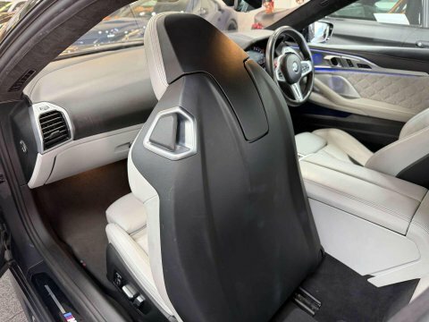 BMW M8 4.4 L Competition Edition 4Wd  #38