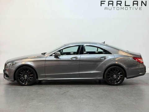 Mercedes-Benz CLS Saloon White #15