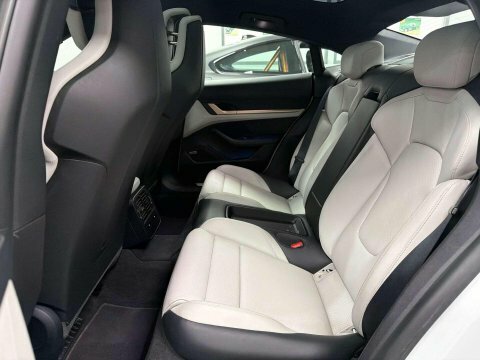 Porsche Taycan Performance Plus 105Kwh 4S Cross Turismo  #38