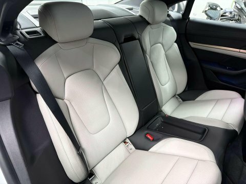Porsche Taycan Performance Plus 105Kwh 4S Cross Turismo  #47