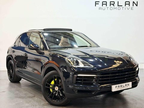 Porsche Cayenne 3.0 V6 E-hybrid Blue