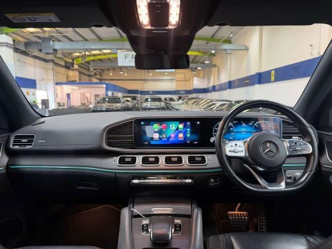 Mercedes-Benz GLE Class 2.0 Gle300d Amg Black #2