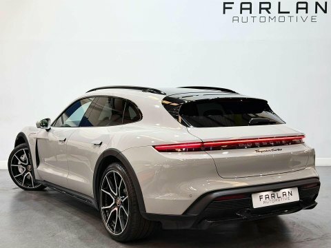 Porsche Taycan Performance Plus 93.4Kwh Grey #4