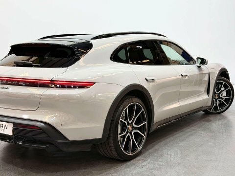 Porsche Taycan Taycan Turbo Cross Turismo My Black #18