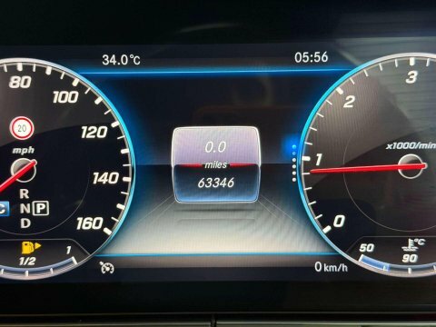 Mercedes-Benz E Class Se Premium Bluetec #38