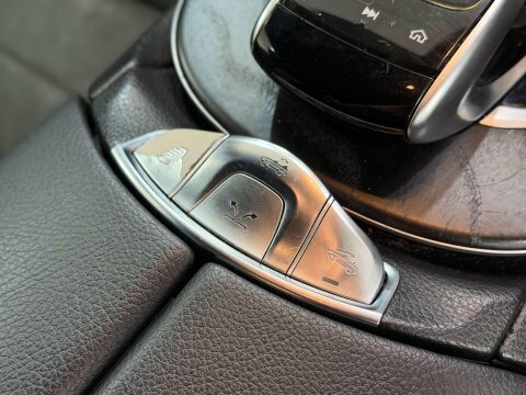 Mercedes-Benz E Class Se Premium Bluetec #46